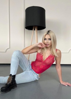 Проститутка Лана