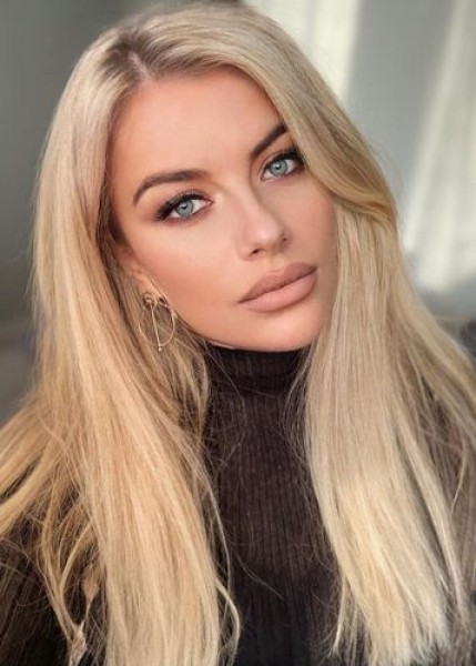 Проститутка Аника